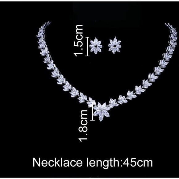 All That Sparkle Is A Unique 8-piece one-of-a-kind  Bridal Accessory Ensemble main image 2